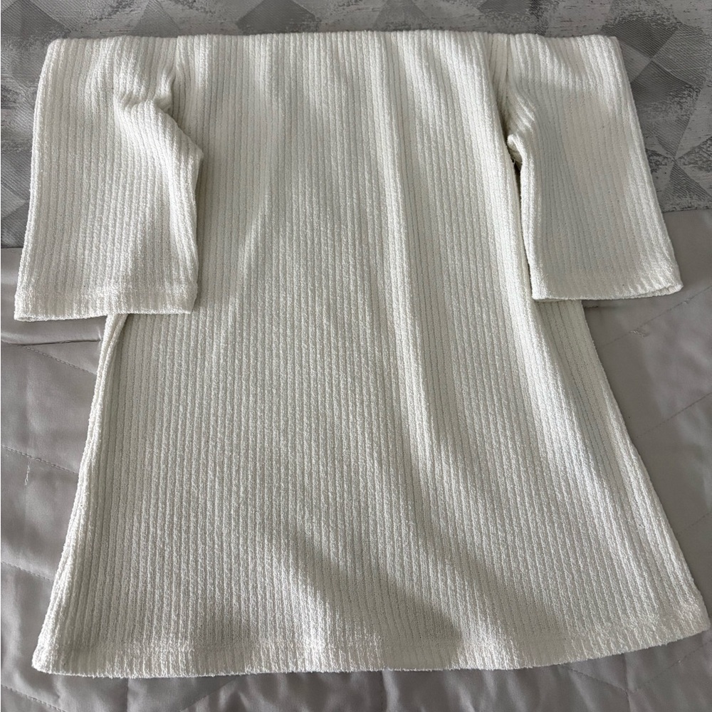 H&M Cream Ribbed Knit Top